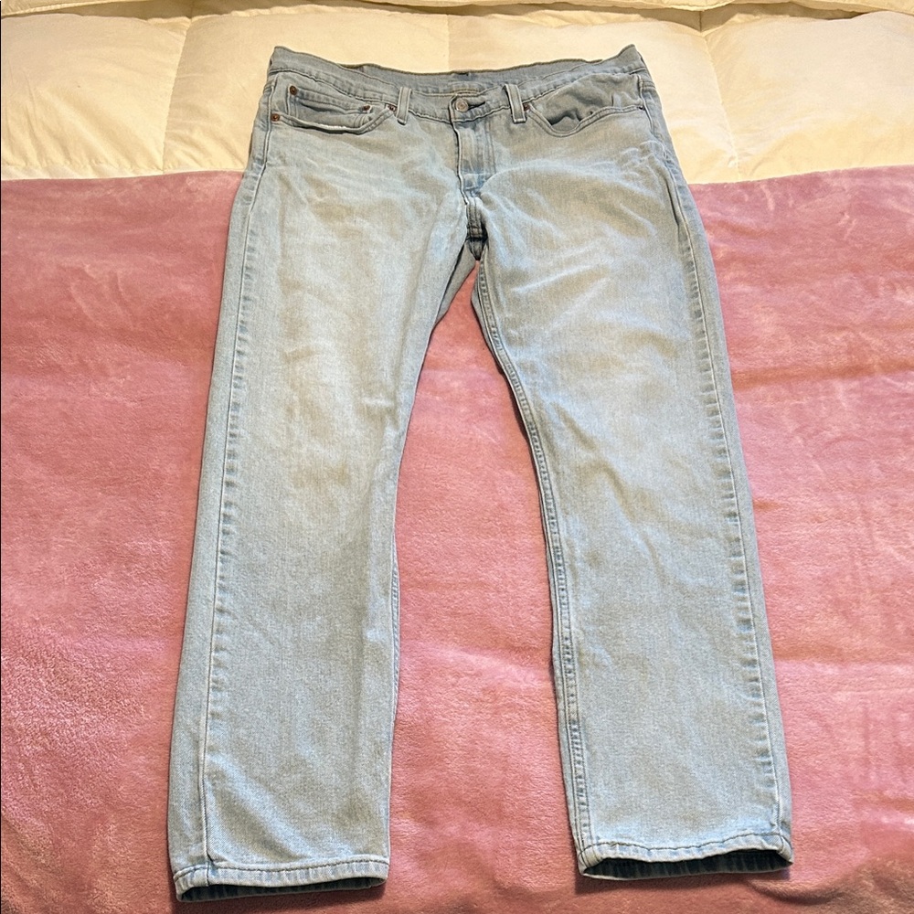 Levi’s Light Wash Men's Straight Jeans